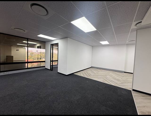 167M² OFFICE TO LET IN AUCKLAND PARK